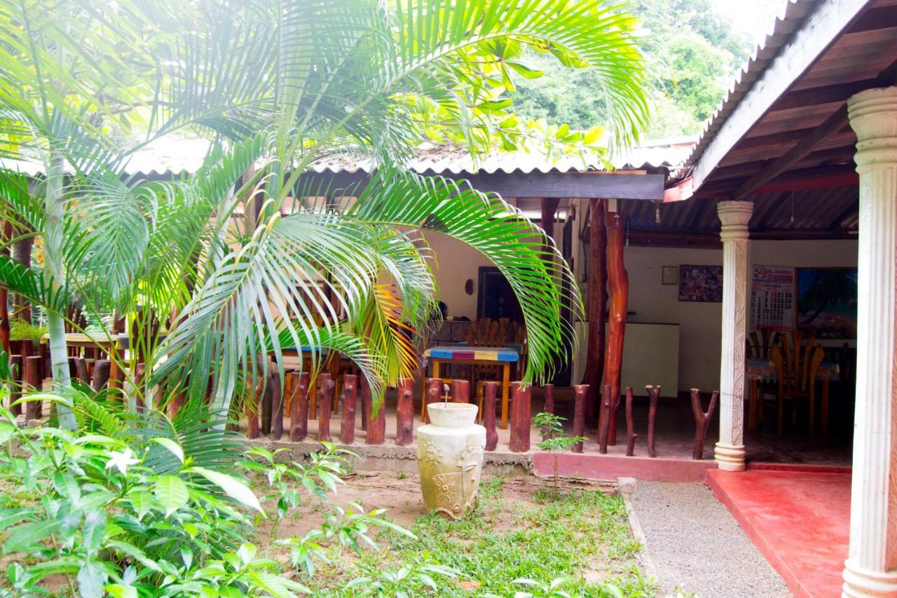 Sigiriya Samanala Guest Hotel Exterior photo